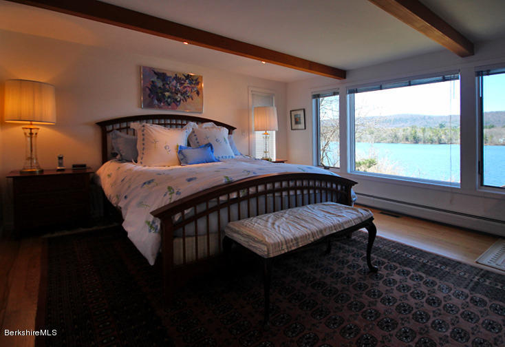 Berkshire Homes, Berkshire Style, Berkshire Homes Berkshire Style, Charming Lake House